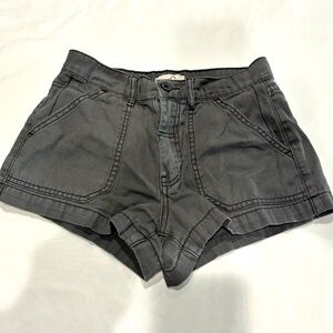 PacSun mid rise cargo shorts juniors size 24 EUC dark gray